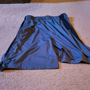 Under Armour gray shorts